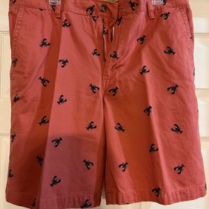 IZOD lobster shorts